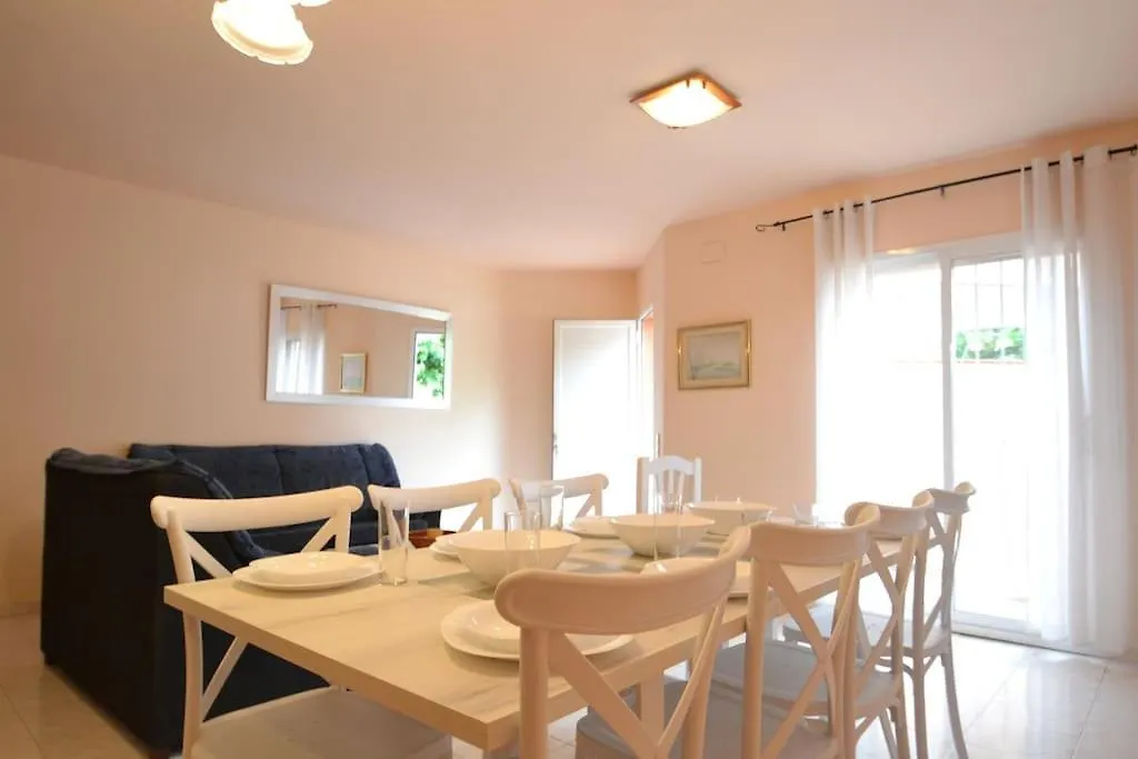 Villa Rosa 2, Casa Con Jardin Y Piscina Privada Riumar Holiday home