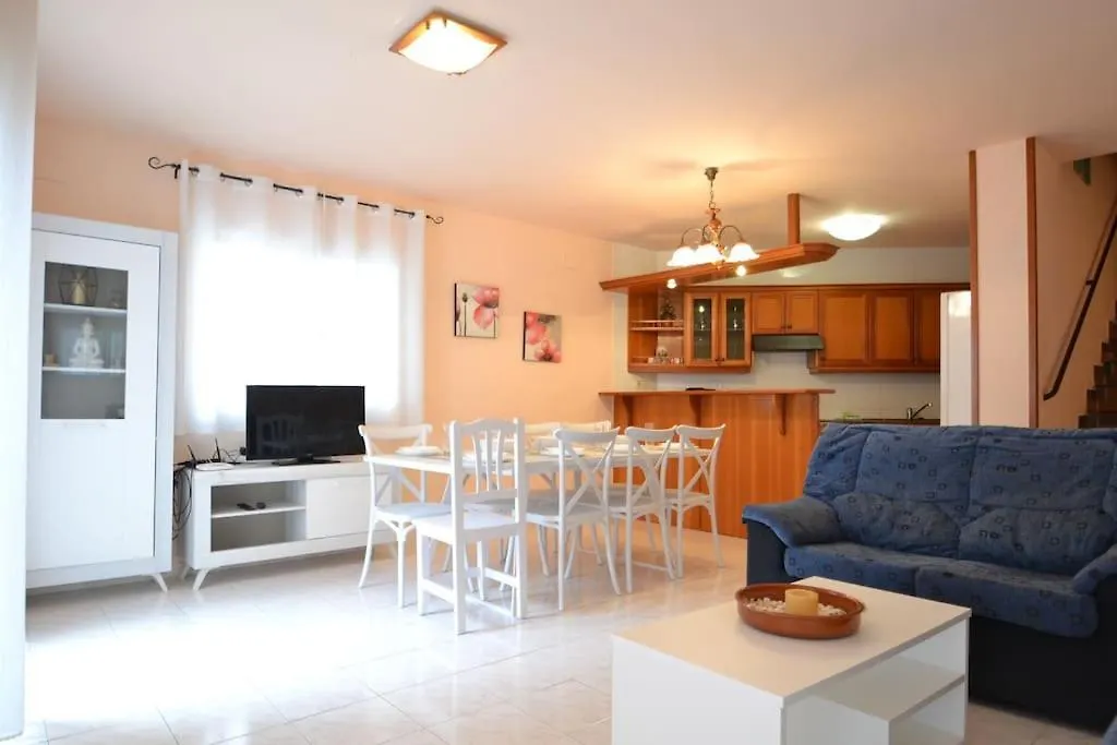 Villa Rosa 2, Casa Con Jardin Y Piscina Privada Riumar