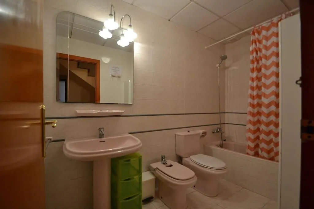 Holiday home Villa Rosa 2, Casa Con Jardin Y Piscina Privada Riumar Spain