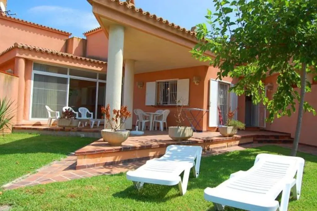 Villa Rosa 2, Casa Con Jardin Y Piscina Privada Riumar Holiday home